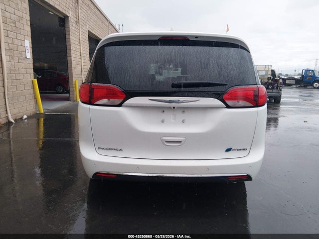 Chrysler Pacifica Hybrid Touring Plus 2018 2C4RC1H71JR306914 Image 19