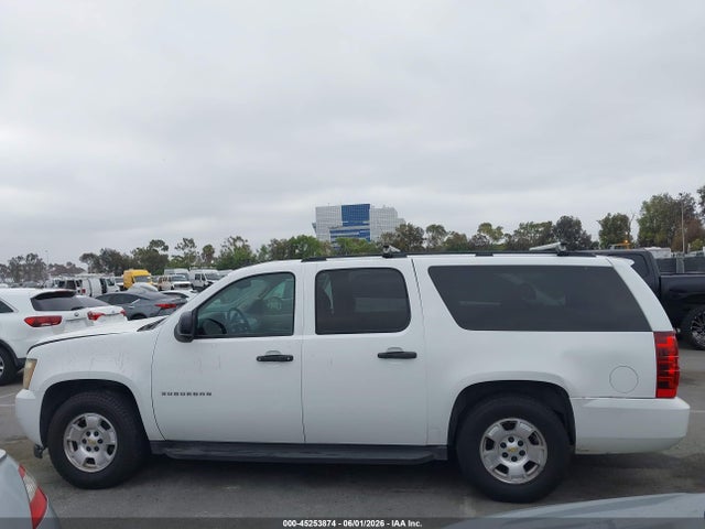 Продажа на аукционе авто 2010 Chevrolet Suburban 1500 Ls, vin: 1GNUCHE09AR139452, номер лота: 45253874