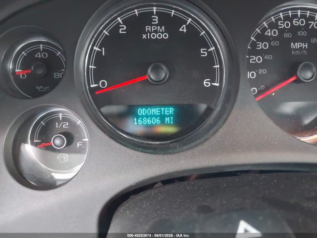 Продажа на аукционе авто 2010 Chevrolet Suburban 1500 Ls, vin: 1GNUCHE09AR139452, номер лота: 45253874