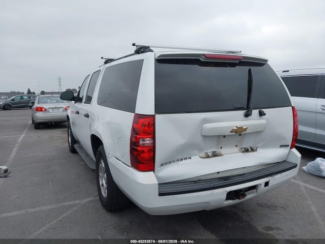 Продажа на аукционе авто 2010 Chevrolet Suburban 1500 Ls, vin: 1GNUCHE09AR139452, номер лота: 45253874