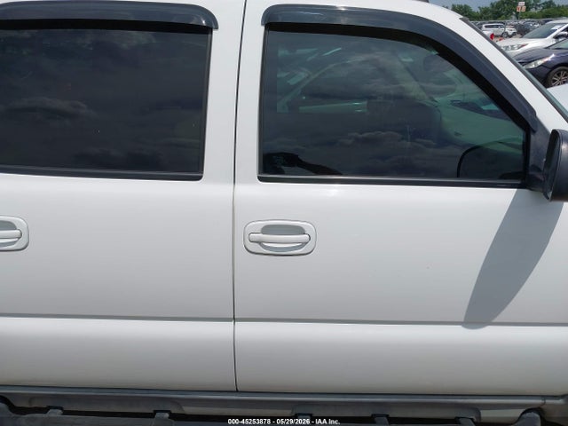 45253878 :رقم المزاد ، 3GNFK16T14G154351 vin ، 2004 Chevrolet Suburban 1500 Z71 مزاد بيع