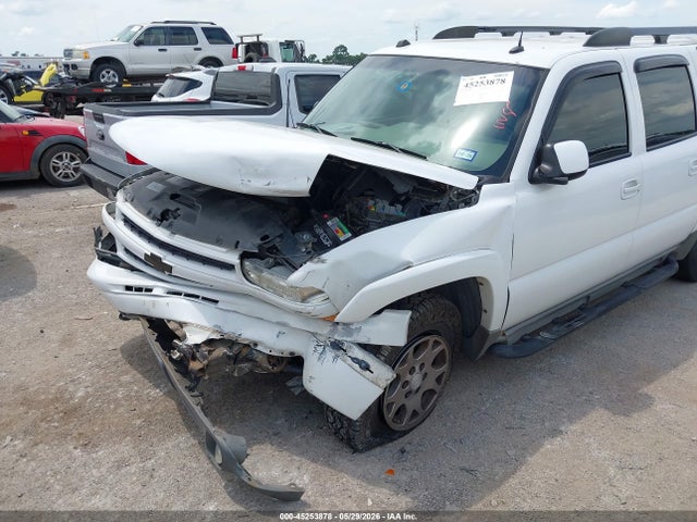 45253878 :رقم المزاد ، 3GNFK16T14G154351 vin ، 2004 Chevrolet Suburban 1500 Z71 مزاد بيع