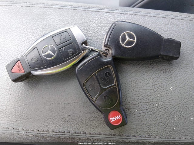45253882 :رقم المزاد ، WDBJF65J52B396892 vin ، 2002 Mercedes-benz E 320 Special Edition مزاد بيع