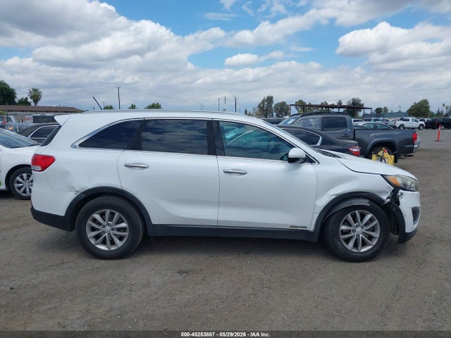 KIA Sorento 3.3l Lx 2017 5XYPGDA59HG195405 Image 13