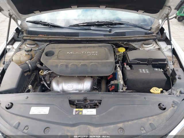 Chrysler 200 Limited 2015 1C3CCCAB2FN711236 Image 10