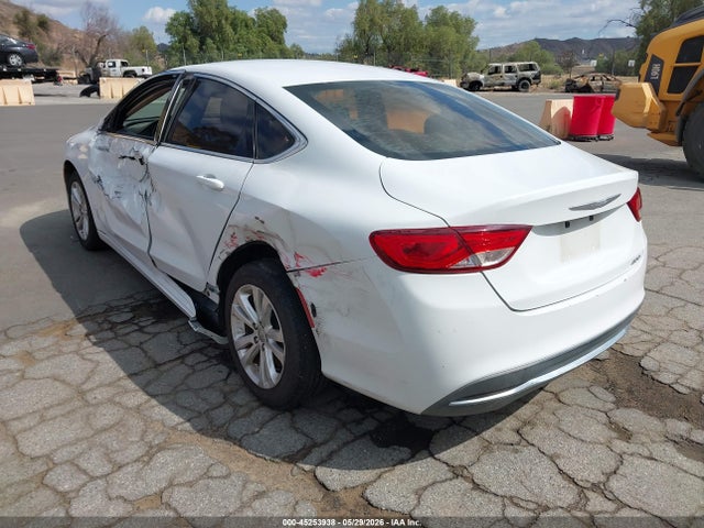 Chrysler 200 Limited 2015 1C3CCCAB2FN711236 Image 3