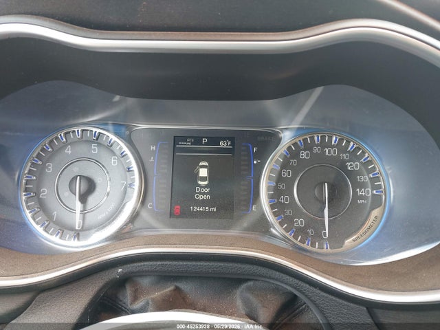 Chrysler 200 Limited 2015 1C3CCCAB2FN711236 Image 7