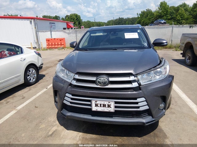 5TDKZRFH8HS216493 Toyota Highlander Xle