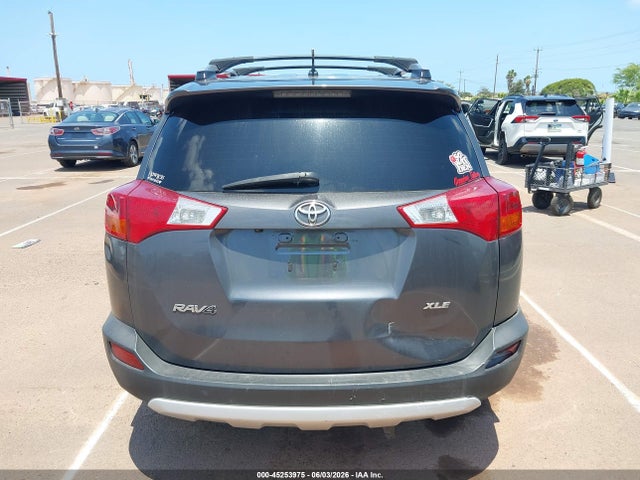 Toyota Rav4 Xle 2015 JTMWFREV7FD063812 Image 16