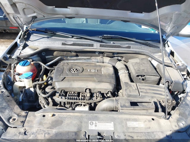 Aukcja sprzedaży 2015 Volkswagen Jetta 1.8t Se, vin: 3VWD17AJ3FM242184, numer aukcji: 45254010
