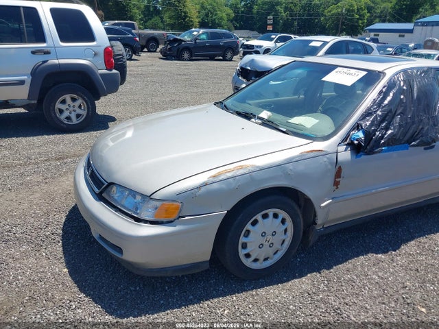 Продажа на аукционе авто 1997 Honda Accord Ex V6, vin: 1HGCE6673VA000101, номер лота: 45254023