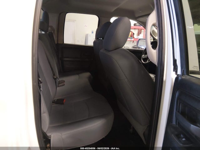 45254056 :رقم المزاد ، 1C6RR6FG0JS290676 vin ، 2018 Ram 1500 Tradesman  4x2 6'4 Box مزاد بيع