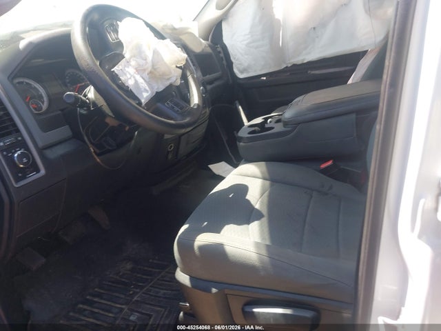 45254068 :رقم المزاد ، 1C6RR7FT6HS523148 vin ، 2017 Ram 1500 Express  4x4 6'4 Box مزاد بيع