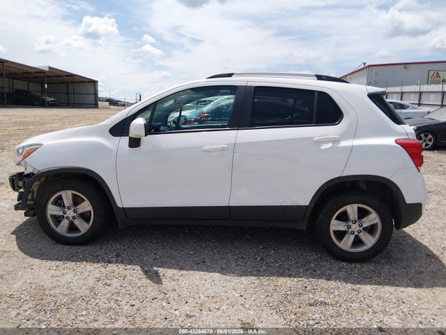 KL7CJLSB4MB325803 Chevrolet Trax Fwd Lt