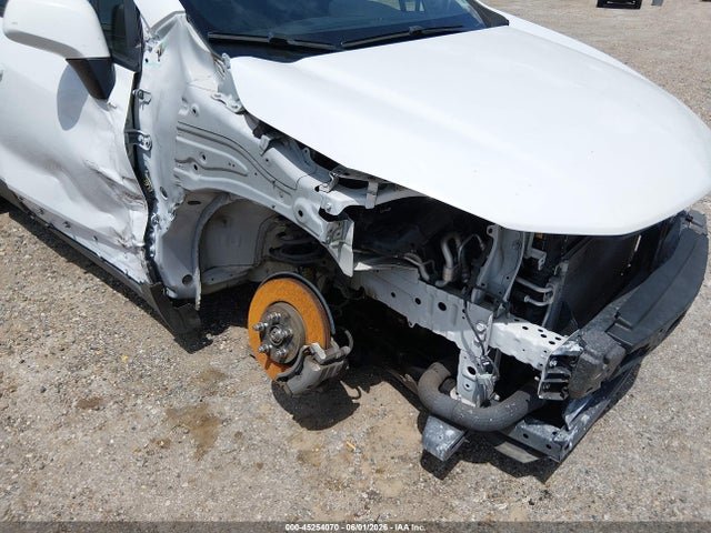 KL7CJLSB4MB325803 Chevrolet Trax Fwd Lt