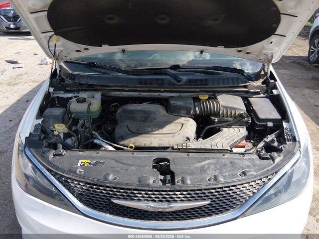 Продажа на аукционе авто 2017 Chrysler Pacifica Touring, vin: 2C4RC1DG0HR771149, номер лота: 45254085