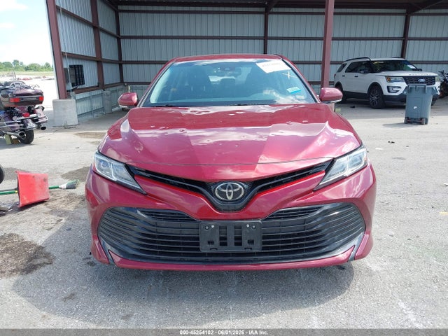 Aukcja sprzedaży 2018 Toyota Camry Le, vin: 4T1B11HK0JU523932, numer aukcji: 45254102