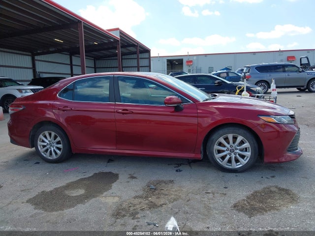 Aukcja sprzedaży 2018 Toyota Camry Le, vin: 4T1B11HK0JU523932, numer aukcji: 45254102