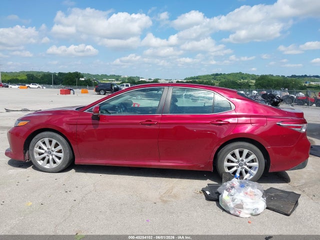 Aukcja sprzedaży 2018 Toyota Camry Le, vin: 4T1B11HK0JU523932, numer aukcji: 45254102