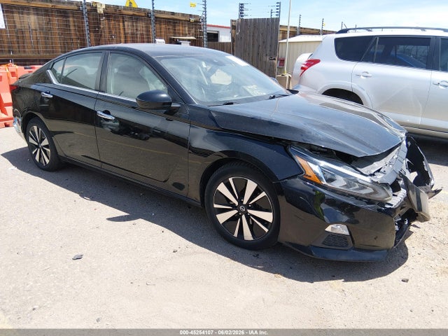 45254107 :رقم المزاد ، 1N4BL4DV9NN366696 vin ، 2022 Nissan Altima Sv Fwd مزاد بيع