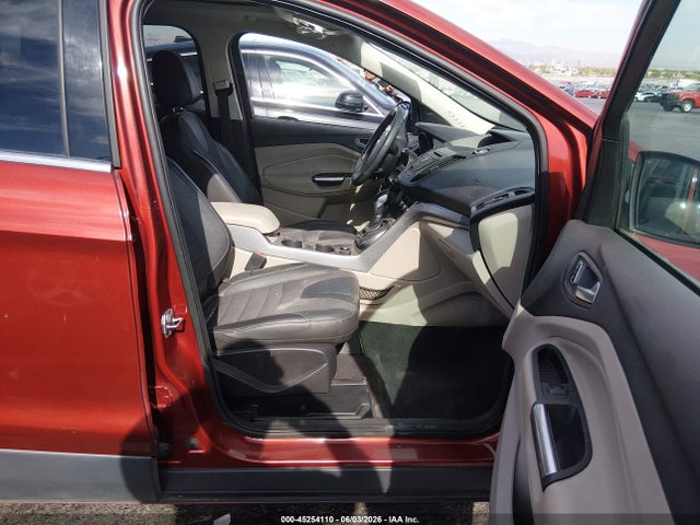 45254110 :رقم المزاد ، 1FMCU0G79FUA92307 vin ، 2015 Ford Escape Se مزاد بيع