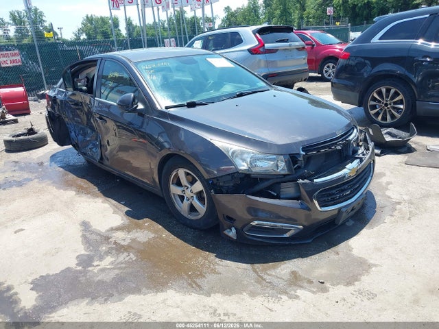 45254111 :رقم المزاد ، 1G1PC5SB5F7153936 vin ، 2015 Chevrolet Cruze 1lt Auto مزاد بيع