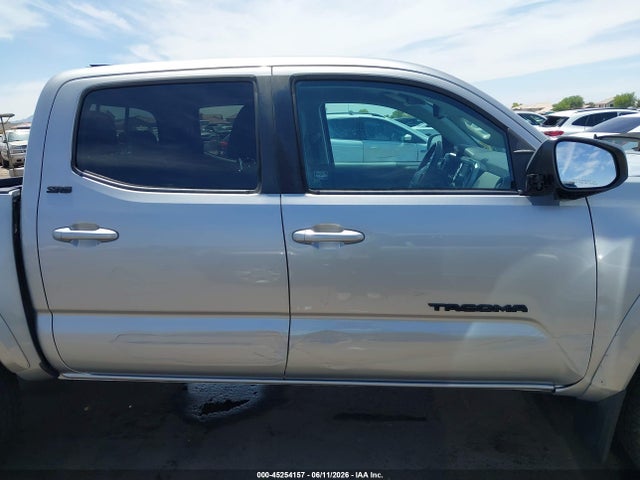 3TMAZ5CN9KM104176 Toyota Tacoma Sr5 V6