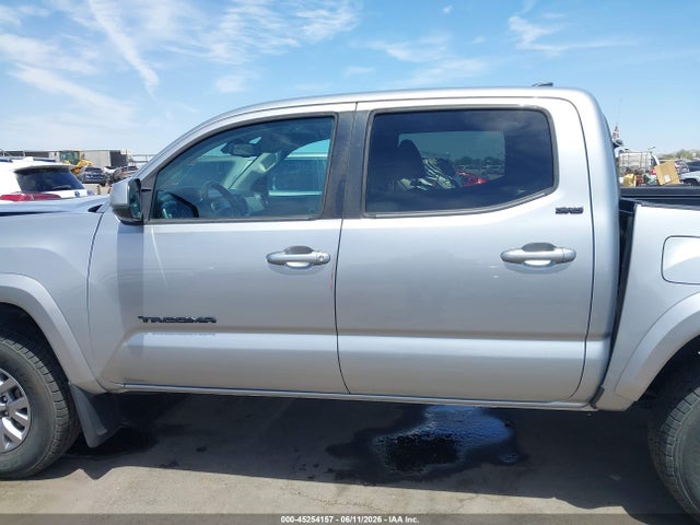 3TMAZ5CN9KM104176 Toyota Tacoma Sr5 V6