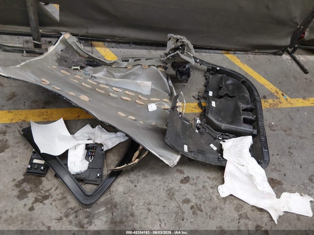 2GCUDDED9P1123996 Chevrolet Silverado 1500 4wd Standard Bed Lt