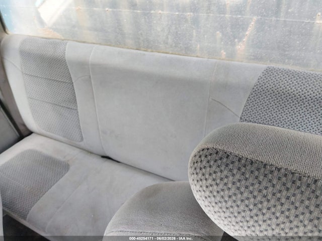Продаж на аукціоні авто 2000 Ford F-350 Lariat/xl/xlt, vin: 1FDWX36F6YEE10816, номер лоту: 45254171