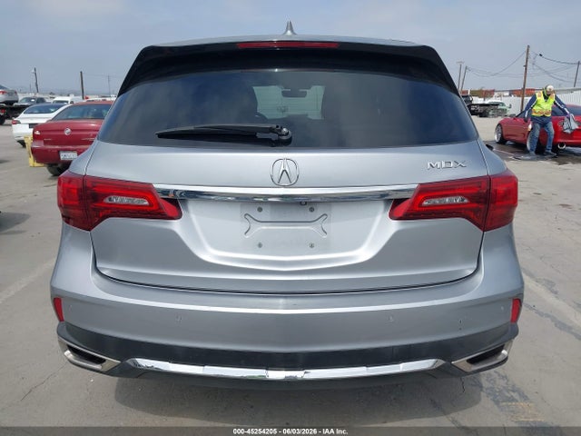 Acura MDX 2018 5J8YD3H3XJL000029 Image 16
