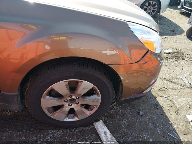 45254237 :رقم المزاد ، 4S4BRDLC2B2401547 vin ، 2011 Subaru Outback 3.6r Limited مزاد بيع