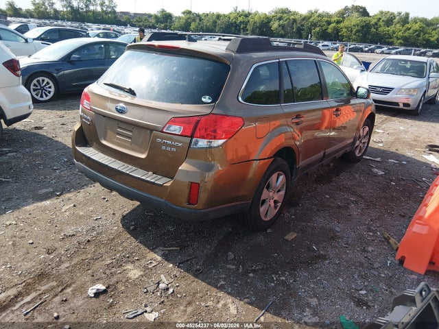 45254237 :رقم المزاد ، 4S4BRDLC2B2401547 vin ، 2011 Subaru Outback 3.6r Limited مزاد بيع