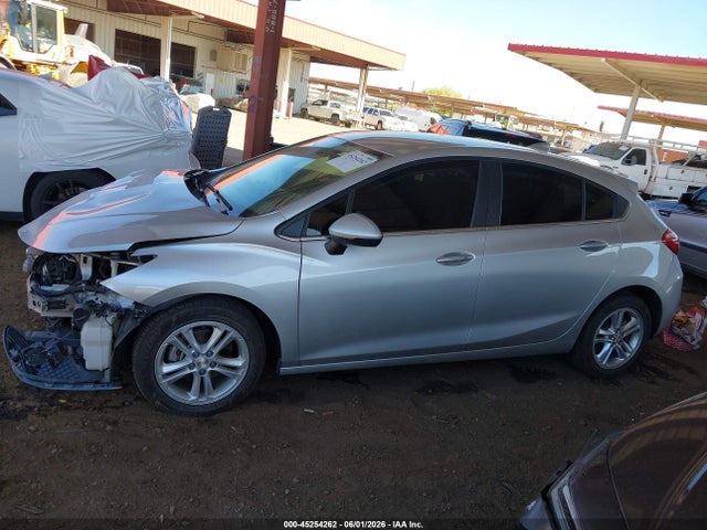 45254262 :رقم المزاد ، 3G1BE6SM9JS619633 vin ، 2018 Chevrolet Cruze Lt Auto مزاد بيع