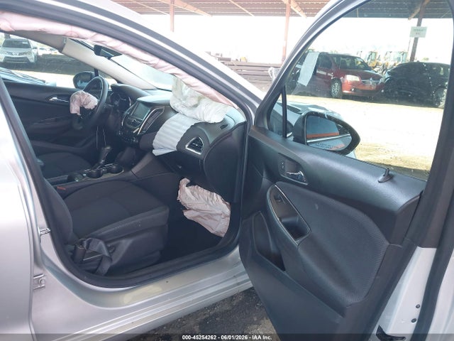 45254262 :رقم المزاد ، 3G1BE6SM9JS619633 vin ، 2018 Chevrolet Cruze Lt Auto مزاد بيع