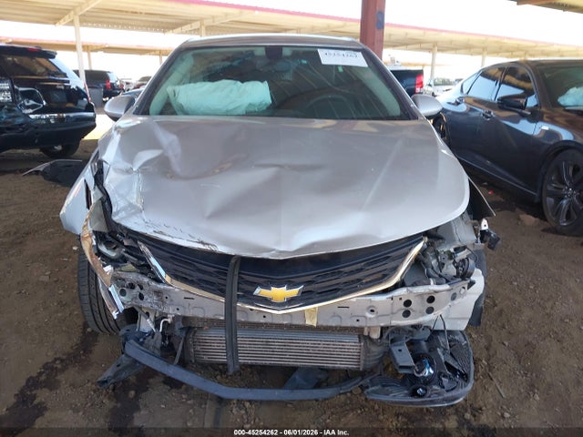 45254262 :رقم المزاد ، 3G1BE6SM9JS619633 vin ، 2018 Chevrolet Cruze Lt Auto مزاد بيع