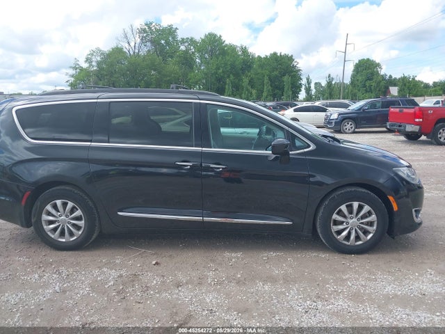 Aukcja sprzedaży 2017 Chrysler Pacifica Touring-l, vin: 2C4RC1BG3HR508723, numer aukcji: 45254272
