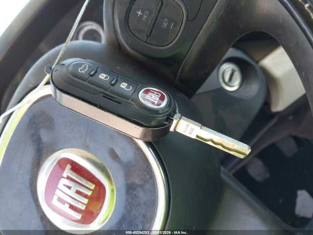 ZFBCFAAH7FZ033820 Fiat 500L POP