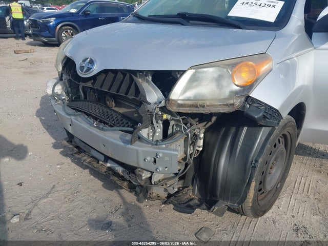 Scion XD 2014 JTKKUPB45E1046746 Image 6