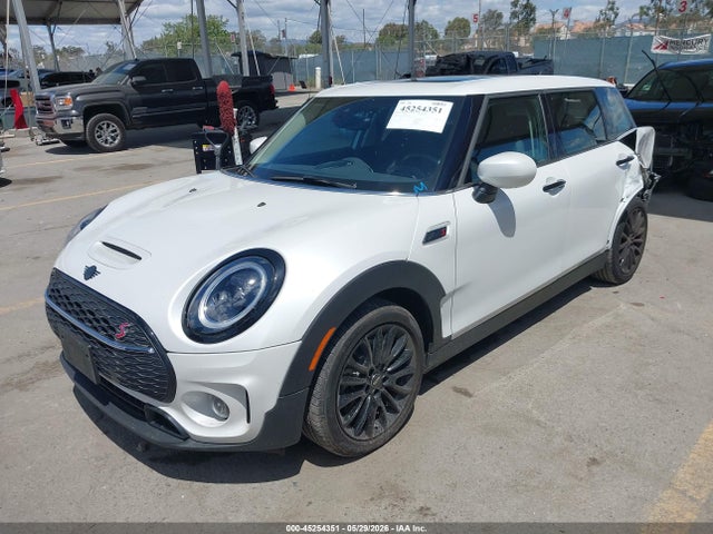 Продаж на аукціоні авто 2024 Mini Clubman Cooper S, vin: WMWLV7C05R2U73653, номер лоту: 45254351