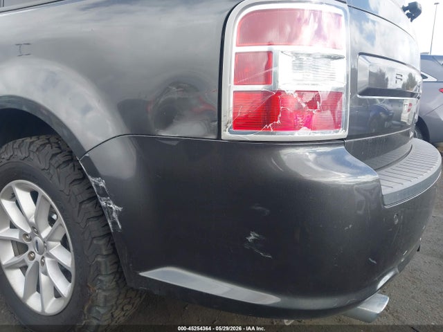 2FMGK5B88KBA27615 Ford FLEX SE