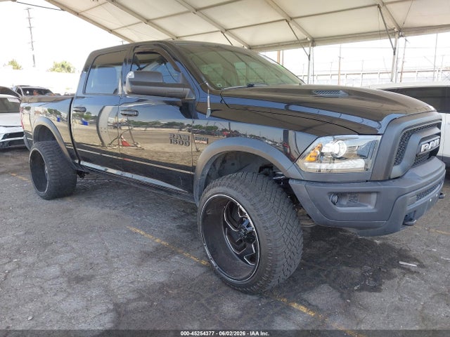 RAM 1500 Classic Warlock 4x4 5'7 Box 2019 1C6RR7LT4KS655353 головне зображення