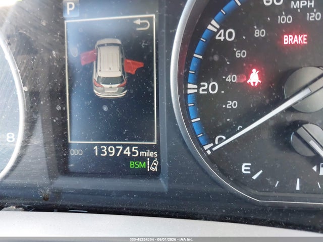 Aukcja sprzedaży 2017 Toyota Rav4 Xle, vin: JTMWFREV6HD108189, numer aukcji: 45254394