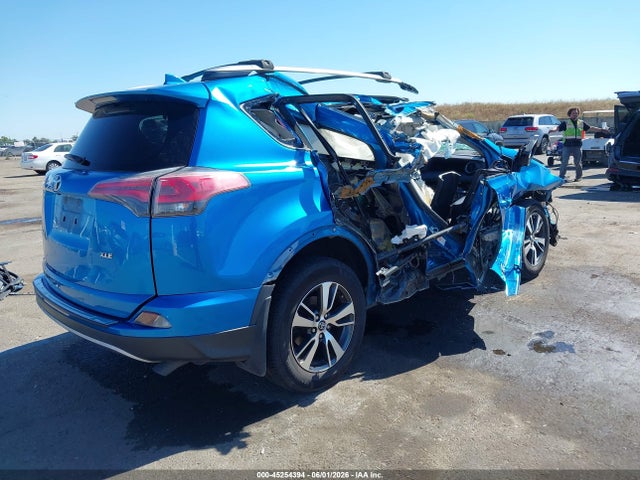 Aukcja sprzedaży 2017 Toyota Rav4 Xle, vin: JTMWFREV6HD108189, numer aukcji: 45254394