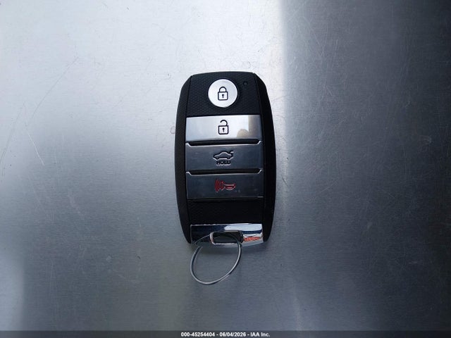 5XXGW4L28HG133391 KIA Optima Sx Turbo