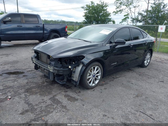45254414 :رقم المزاد ، 3FA6P0LU5HR230087 vin ، 2017 Ford Fusion Hybrid Se مزاد بيع