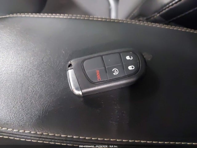 Продаж на аукціоні авто 2018 Jeep Cherokee Latitude Plus 4x4, vin: 1C4PJMLB2JD527340, номер лоту: 45254488