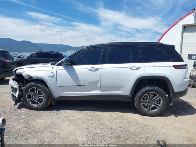 Aukcja sprzedaży 2023 Jeep Grand Cherokee 4xe Trailhawk, vin: 1C4RJYC62P8775138, numer aukcji: 45254500