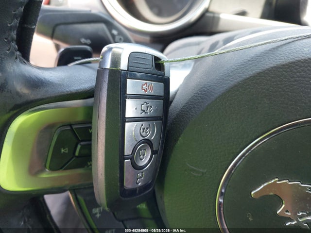 Продажа на аукционе авто 2018 Ford Mustang Ecoboost Premium, vin: 1FATP8UH5J5132544, номер лота: 45254505