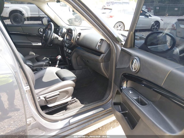 Mini Countryman Cooper S 2019 WMZYT5C57K3G91126 Image 5